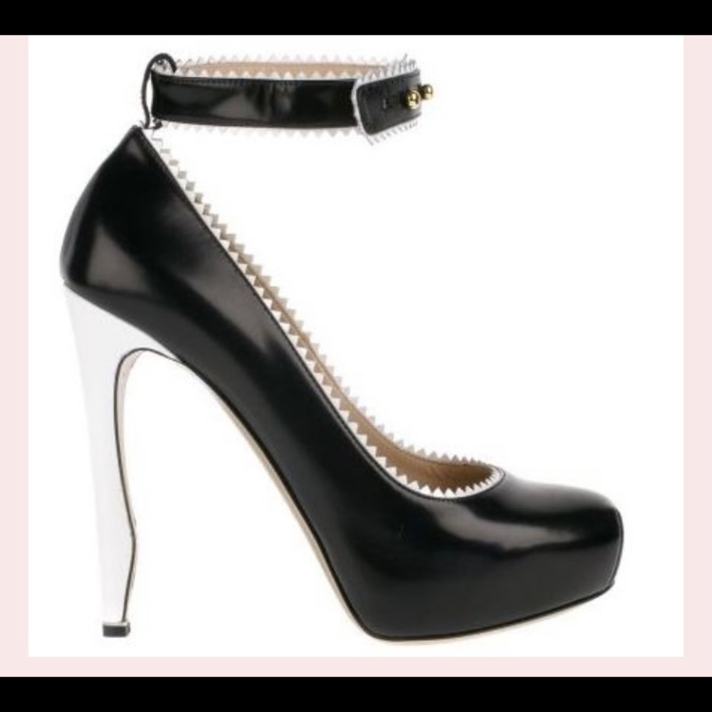 Nicholas kirkwood pumps